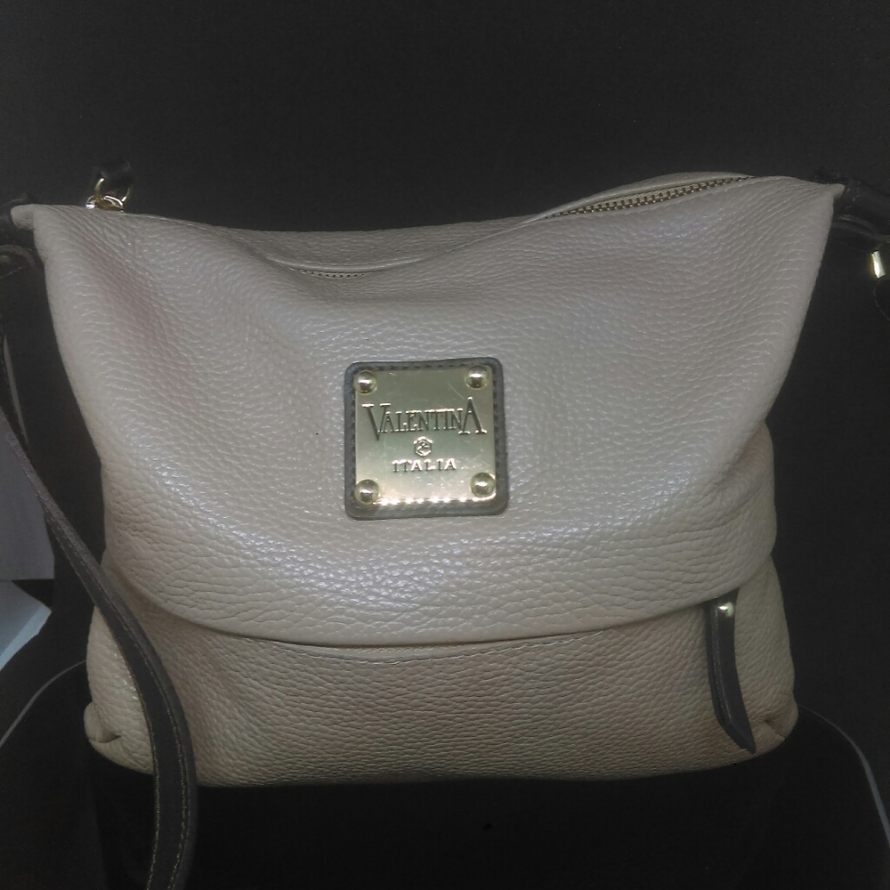 Beautiful Valentina Satchel Purse